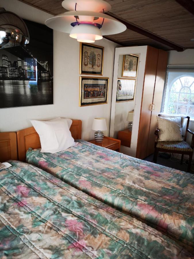 Gaeste Anneks Hos Hanne イェリング エクステリア 写真